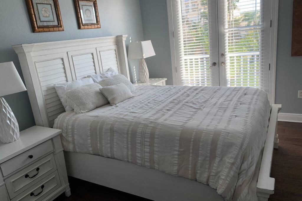 Luxury And Spacious Waterside Getaway Clearwater Beach Esterno foto